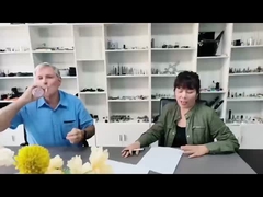 Cliente di sviluppo di prodotti con fiducia